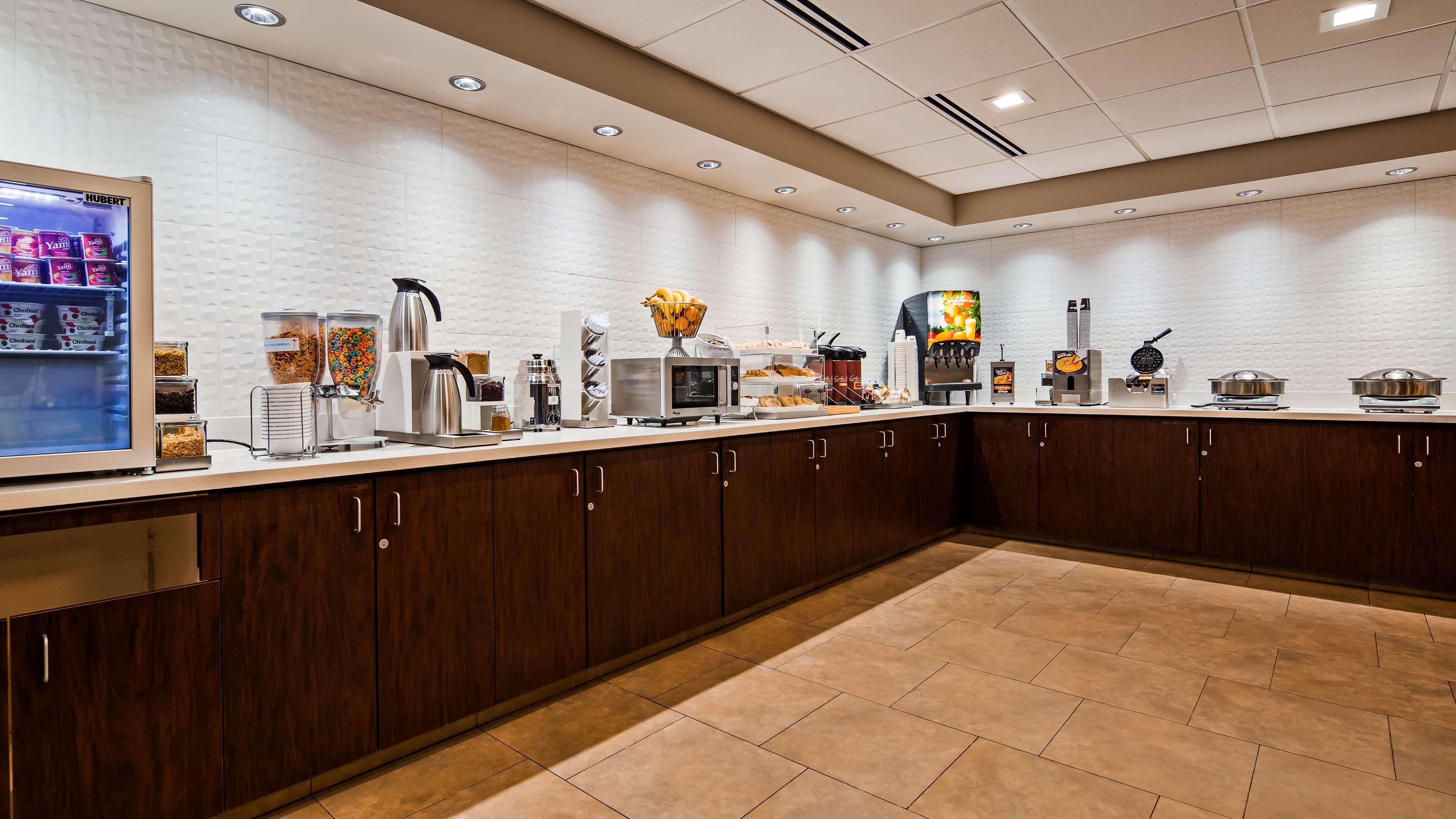 Western Airport & 3* Portland