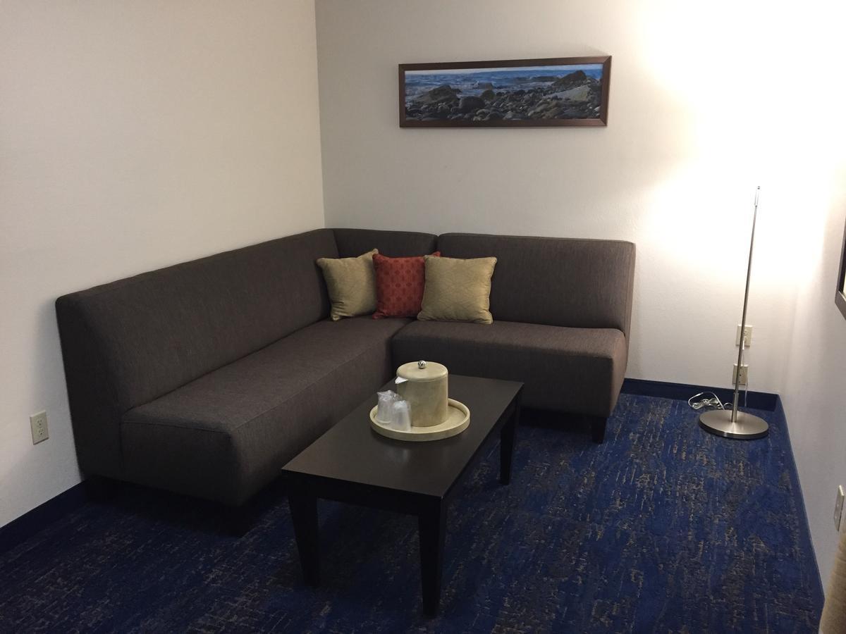 Hotel Western Airport & Portland
