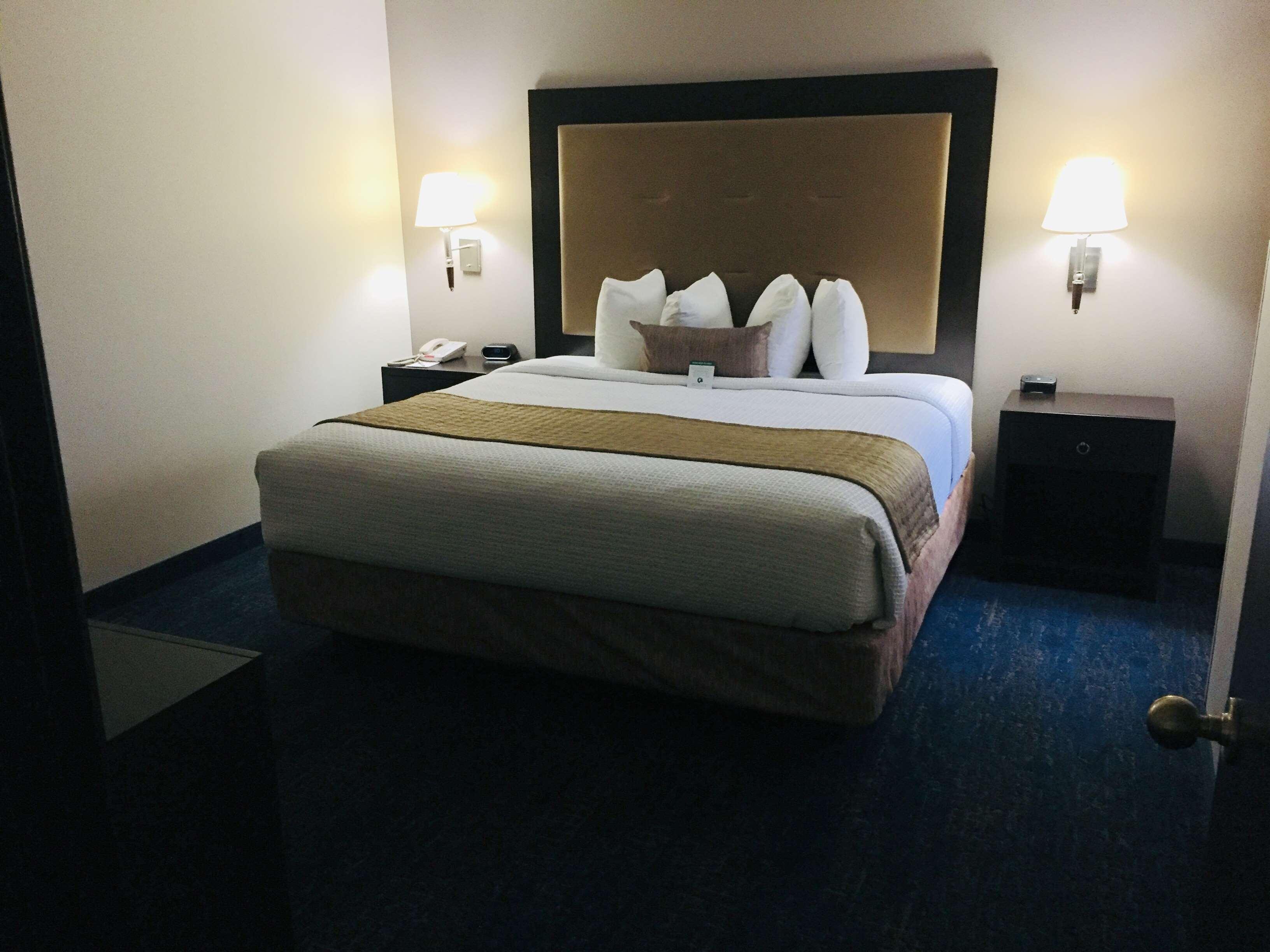 Western Airport & 3* Portland