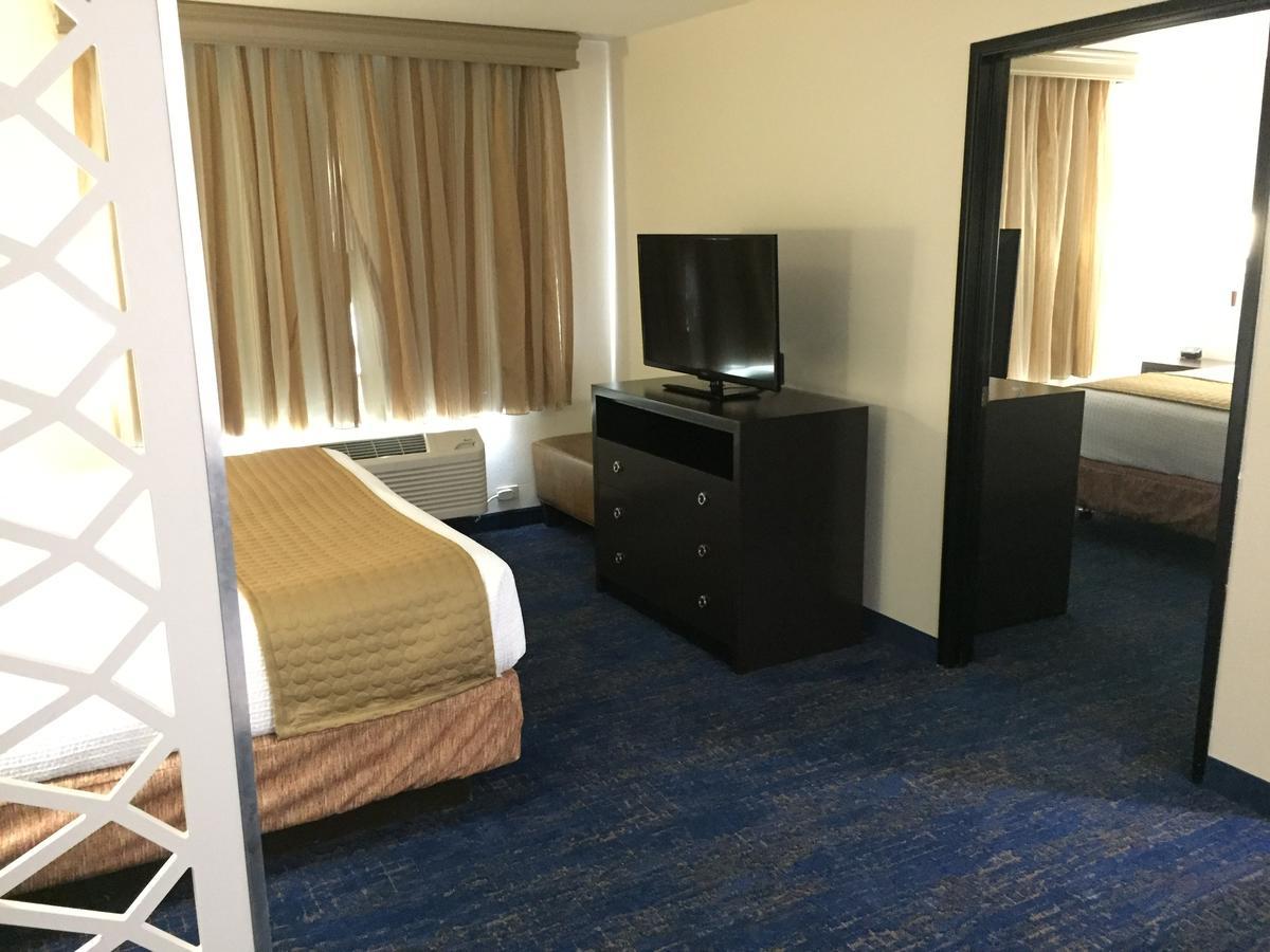 Western Airport & Hotel