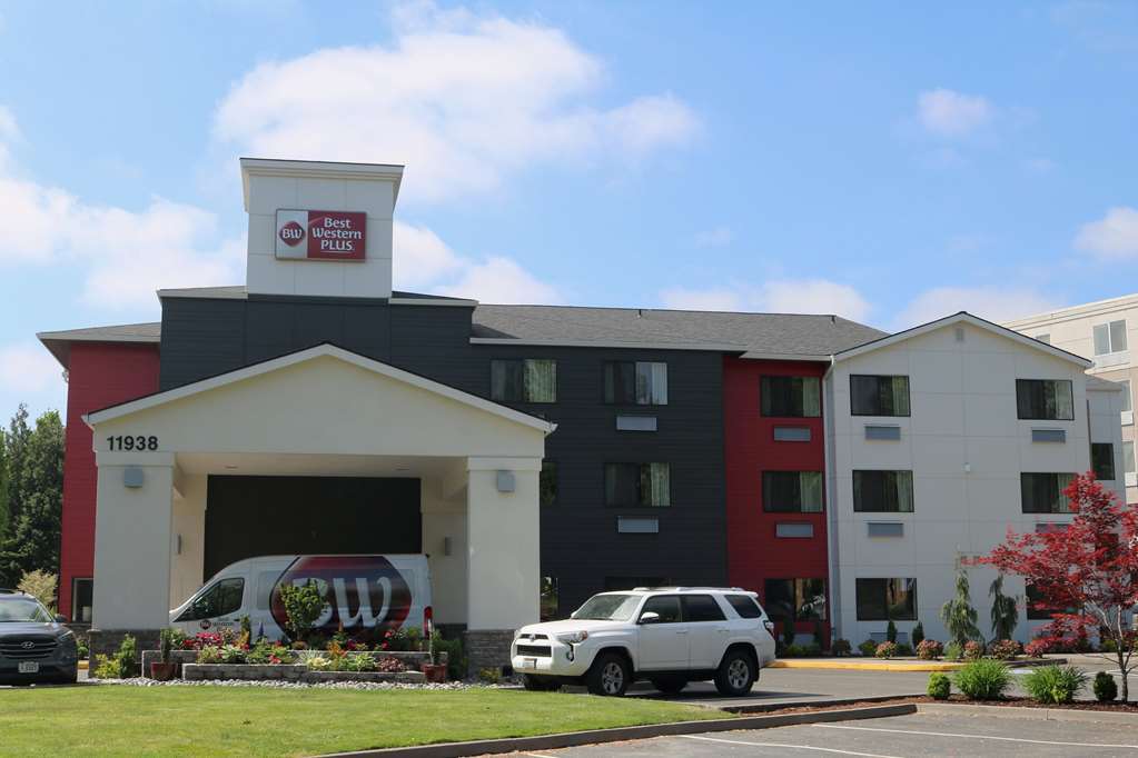 Western Airport & 3* Portland